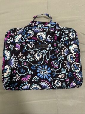Vera Bradley - Hanging Travel Organizer